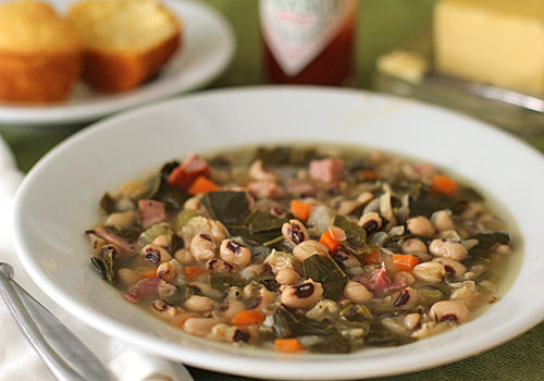 Sopa de frijoles ojo negro y col rizada (Black-Eyed Pea and Collard Green  Soup) - East Texas Food Bank